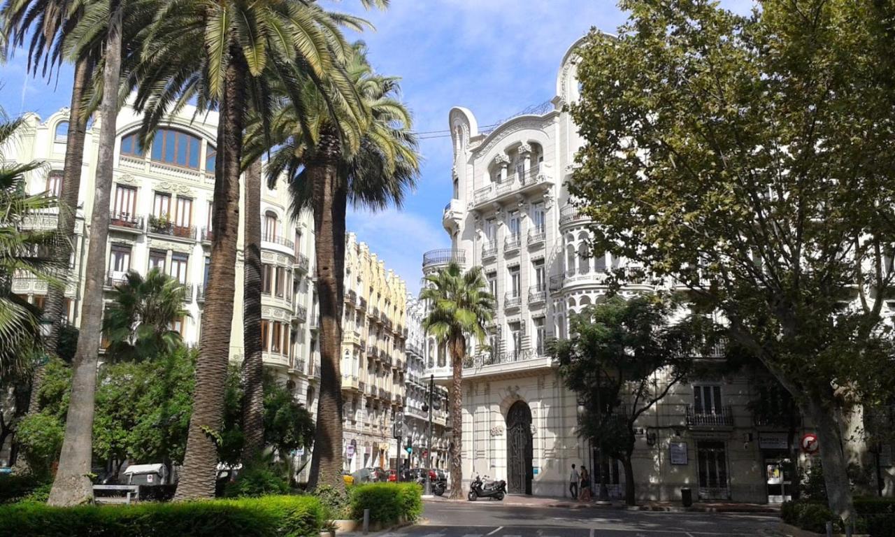 Appartement Tranquilo Y Acogedor En El Centro De La Ciudad à Valence Extérieur photo